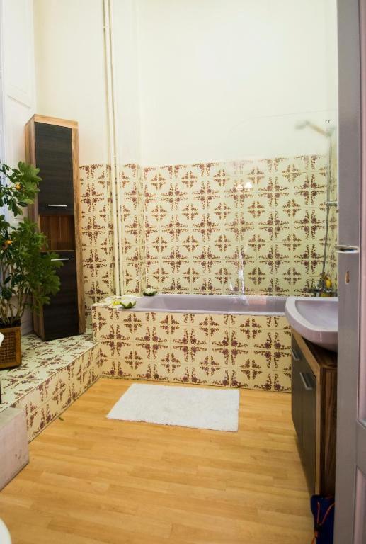 Le Palais D'Etigny Appartement Bagnères-de-Luchon Buitenkant foto